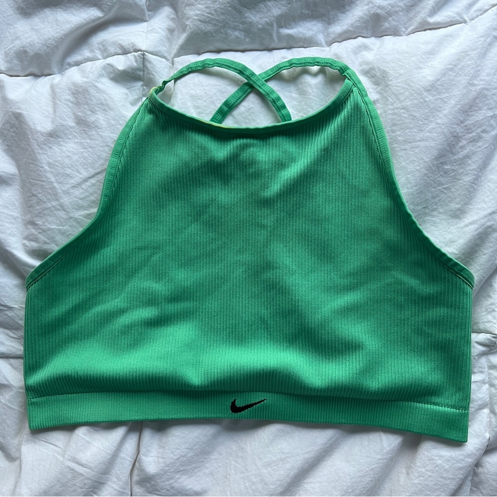 Nike XXL Indy Seamless Ribbed Light-Support Non Padded Bra Tank in Spring Green
